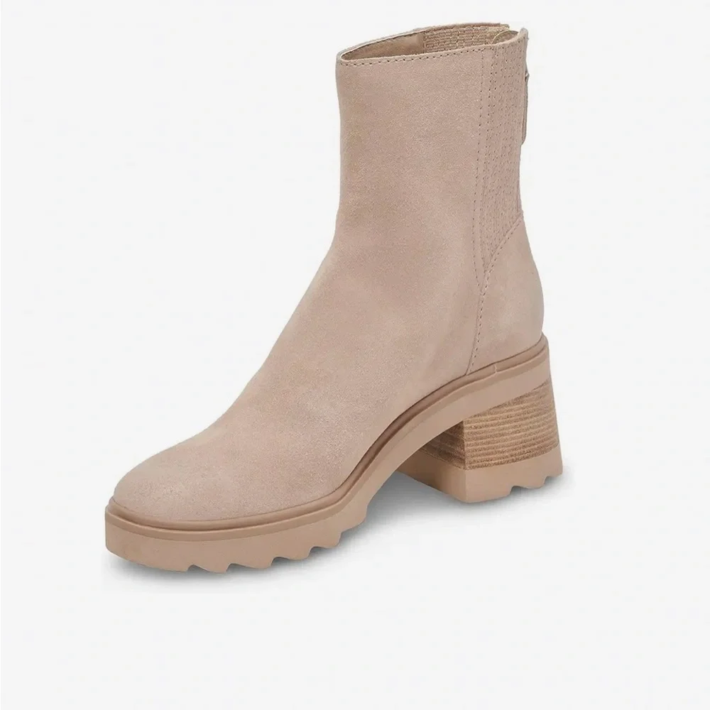 Dolce Vita Tan Ankle Booties - Picture 5 of 8